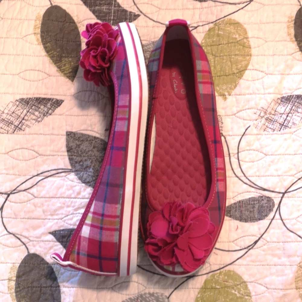 Privo by Clarks casual ballet flat